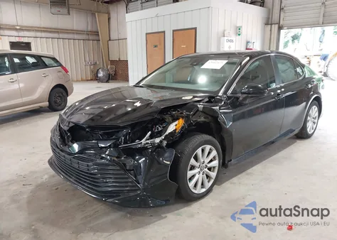 2020 Toyota Camry Le из США, поврежденный, VIN 4T1C11AK5LU870433